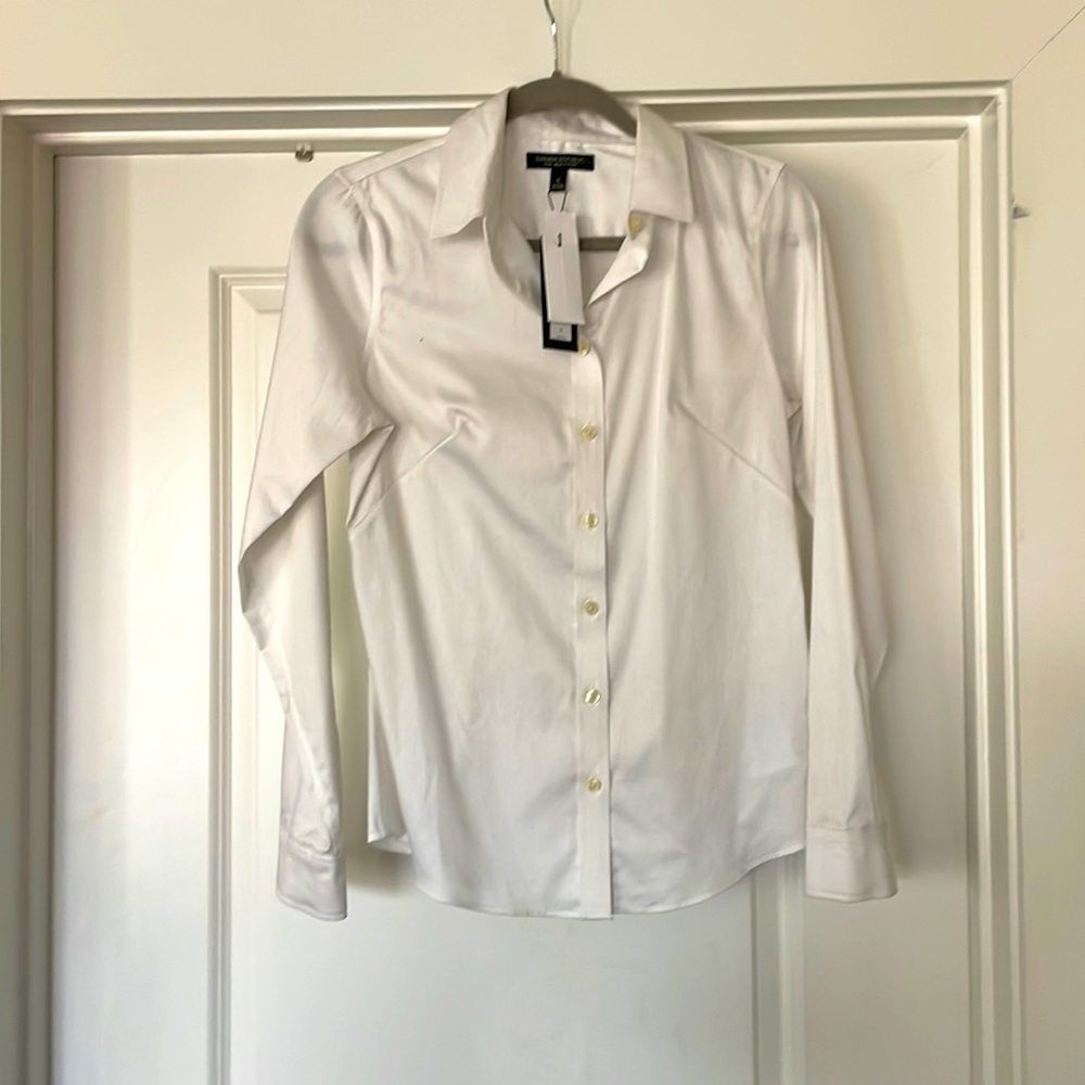 White NWT banana republic button down